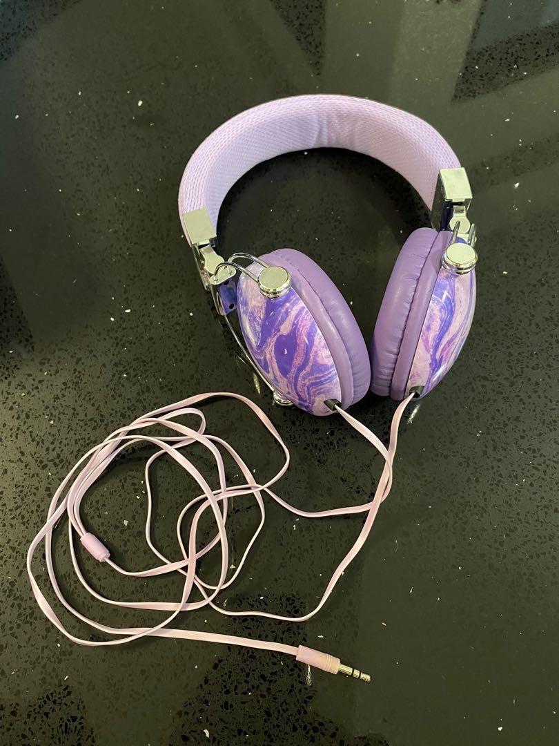 Headphone Typo, Audio, Headphones & Headsets on Carousell