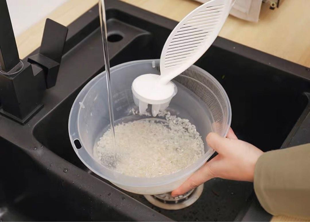 INOMATA Magical Rice Washer and Drainer [White], Furniture & Home ...