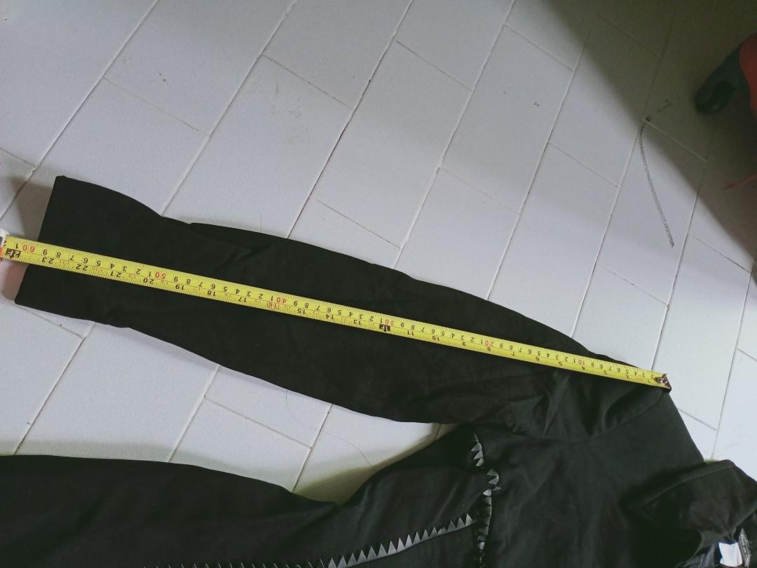 Jacket (Category: Coats, Jackets and Outerwear) located in Singapore. Submitted by mingling1830 (Listing ID 1193660546, Image 3). Description: .