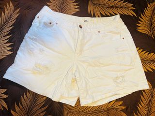 (Category: ) located in . Submitted by be_goodbuys (Listing ID 1193706277, Image 1). Description: .