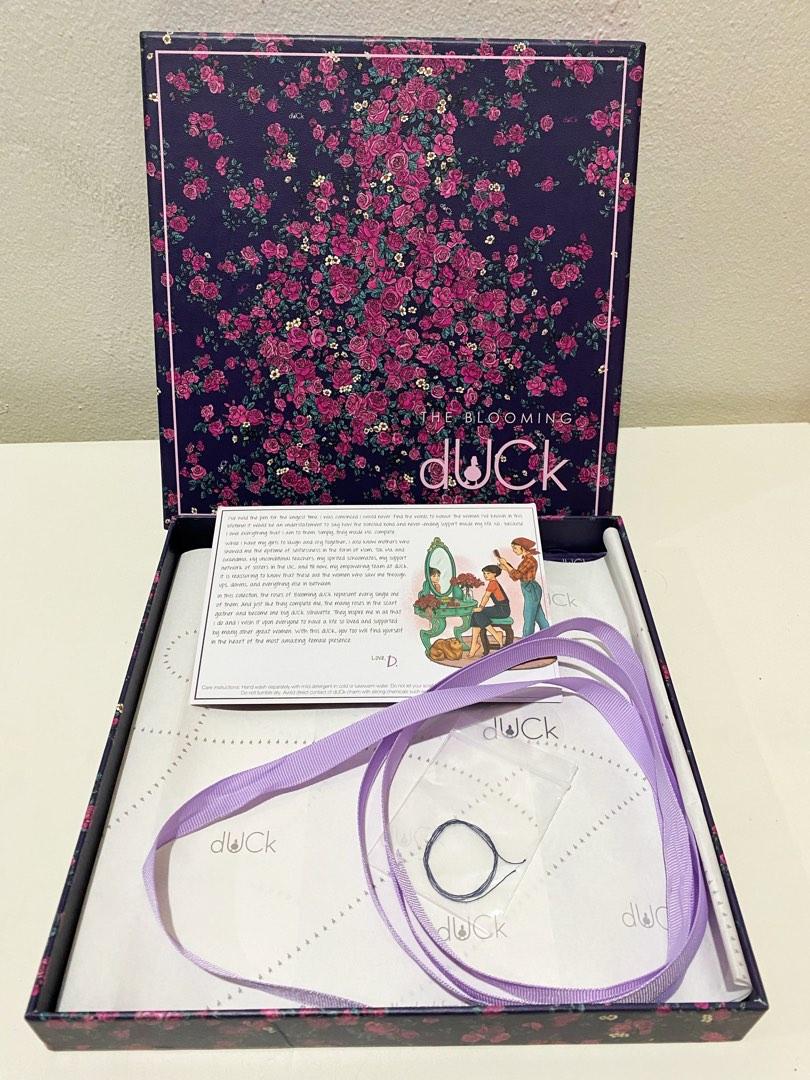 Duck Box (Category: Hijabs) located in Kuching. Submitted by adeleia_duckie (Listing ID 1193762316, Image 3). Description: ✅serious buyer only🙏🏻 ❌No nego🙏🏻 Selling box Only 1. Blooming rose brave- RM30 (Complete) 2. Monopoly duck- RM30 (Complete)sold❌❌ 3. Infinity duck Apprecieight- RM25 (box only) Postage Add RM15 only .