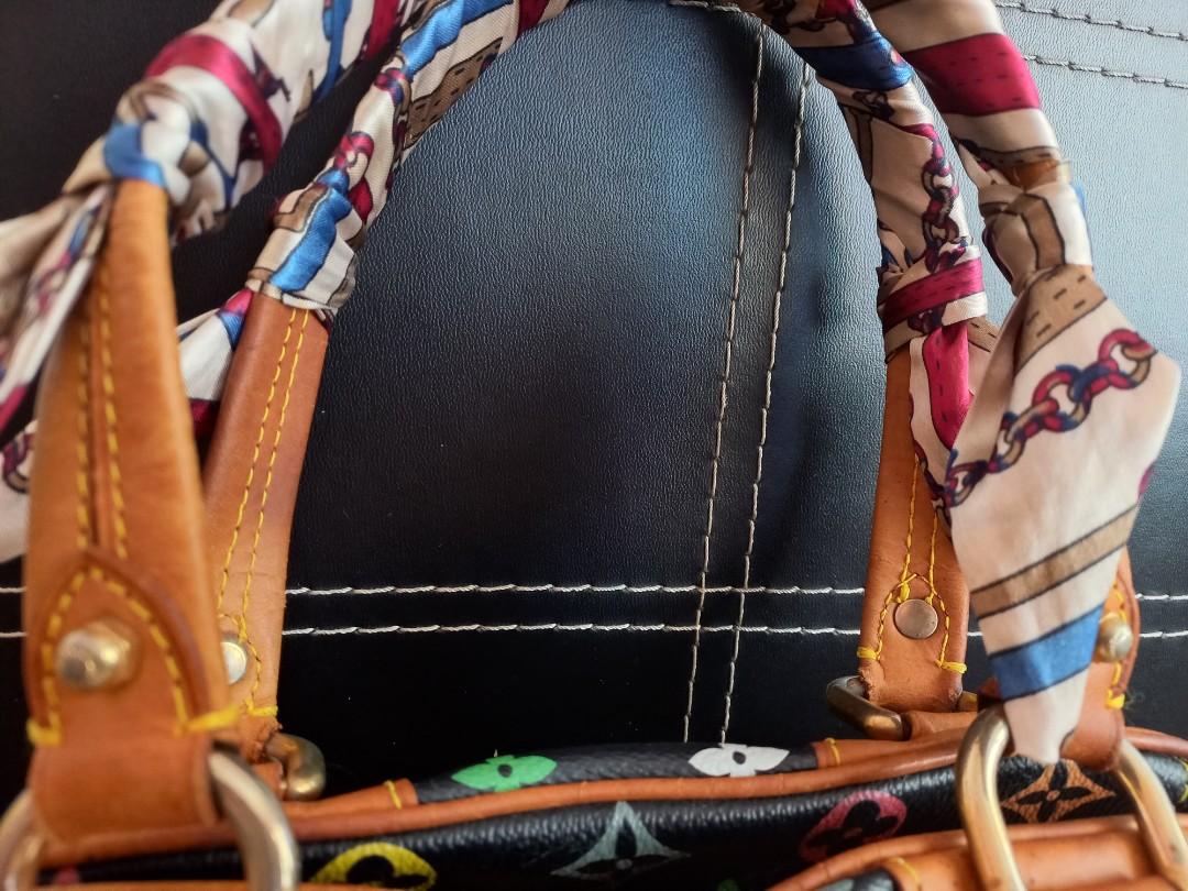Louis Vuitton Multicolor Claudia (Category: Luxury Bags & Wallets) located in Ozamiz City. Submitted by chanelkiss20 (Listing ID 1193622056, Image 3). Description: coded japan source sign of usage issue: oxidized at mga cracks sa handle kaya may mga twillies. At mga water marks sa vanchetta at konting rubs sa piping pero di halata bawal sa maarte.