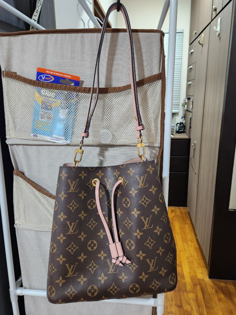 Louis Vuitton Canvas MM NeoNoe Handbag Monogram - Luxury In Reach