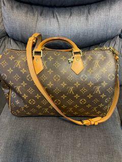 Repriced!!! Grab it now ❤️ Preloved Louis Vuitton Speedy 35, Luxury, Bags &  Wallets on Carousell