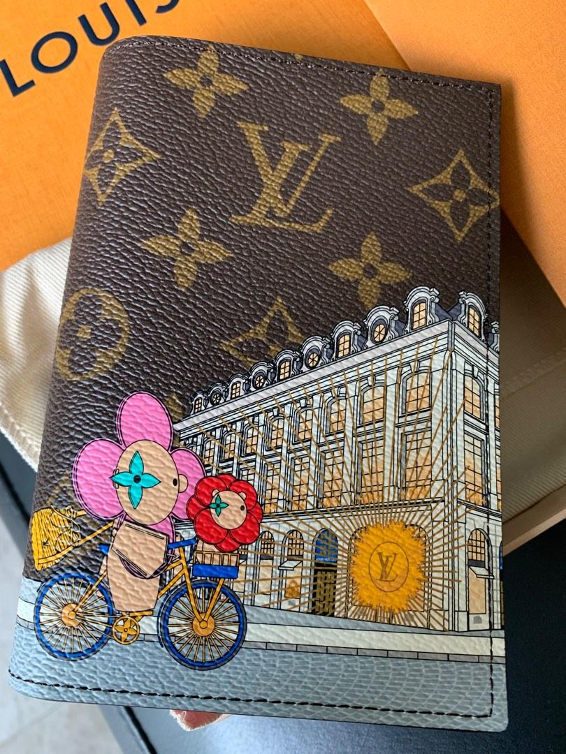 LOUIS VUITTON 2022 Holiday LE Place Vendôme Passport Cover *New - Timeless  Luxuries