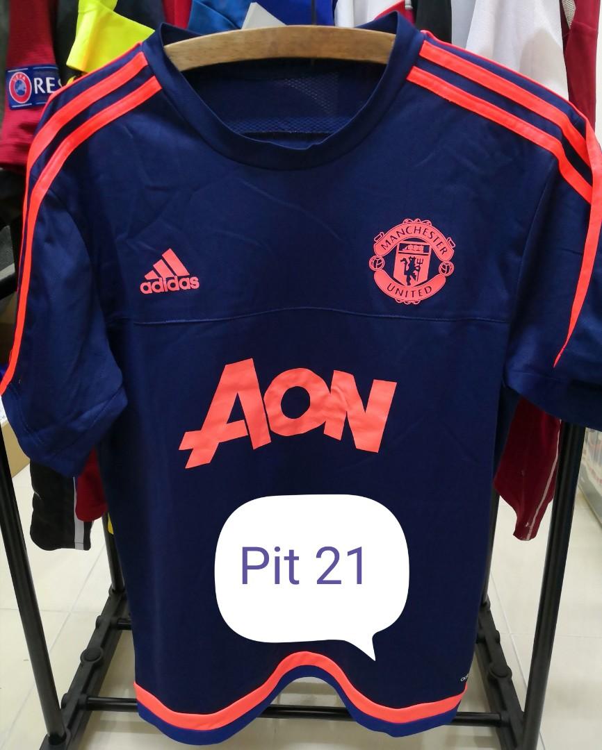Manchester united jersey Sports Equipment Other Sports Equipment