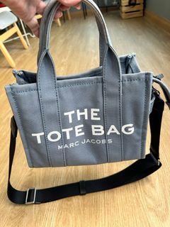 (Category: ) located in . Submitted by slchan22 (Listing ID 1193674196, Image 1). Description: .