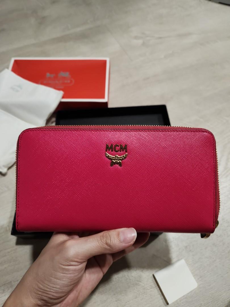 Mcm hot clearance pink wallet
