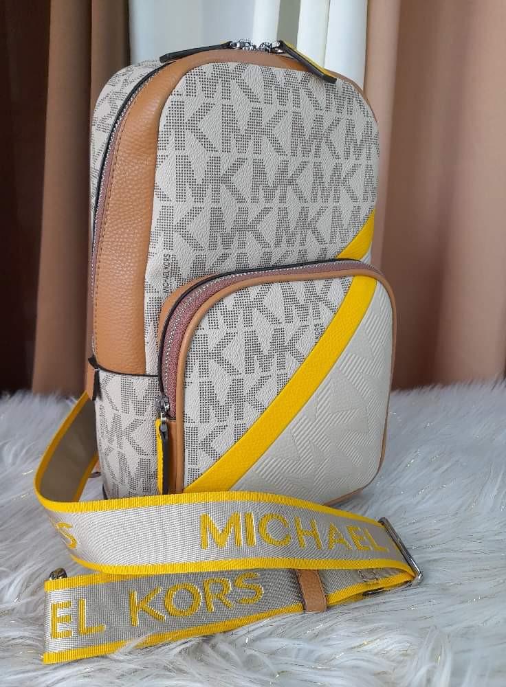 Michael Kors Backpack (lost tag) (Category: Luxury Bags & Wallets) located in Mandaluyong City. Submitted by shop_0n_the_spot (Listing ID 1193625645, Image 3). Description: 💯% GUARANTEED ORIGINAL & BRAND NEW. 📌 OnH@nd 🇵🇭 Pinas 📌 Inclusions: Tag, Care card 📌 Additional Shipping Fee 📌 Cash / Layaway If in DOUBT don’t buy, to save our both time. We are not PLAYING here, we do our BUSINESS. ⬇️ PLEASE READ ⬇️ ⛔ No Down payment, No reservation. 