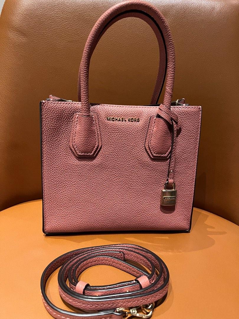 Pastel pink best sale michael kors bag