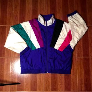 (Category: ) located in . Submitted by asehhh (Listing ID 1193736085, Image 1). Description: .