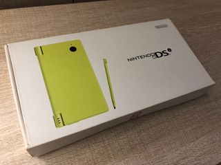 （分類：）位於 。 由 booske 提交（商品編號 1193624874，圖片 1）。簡介： 。