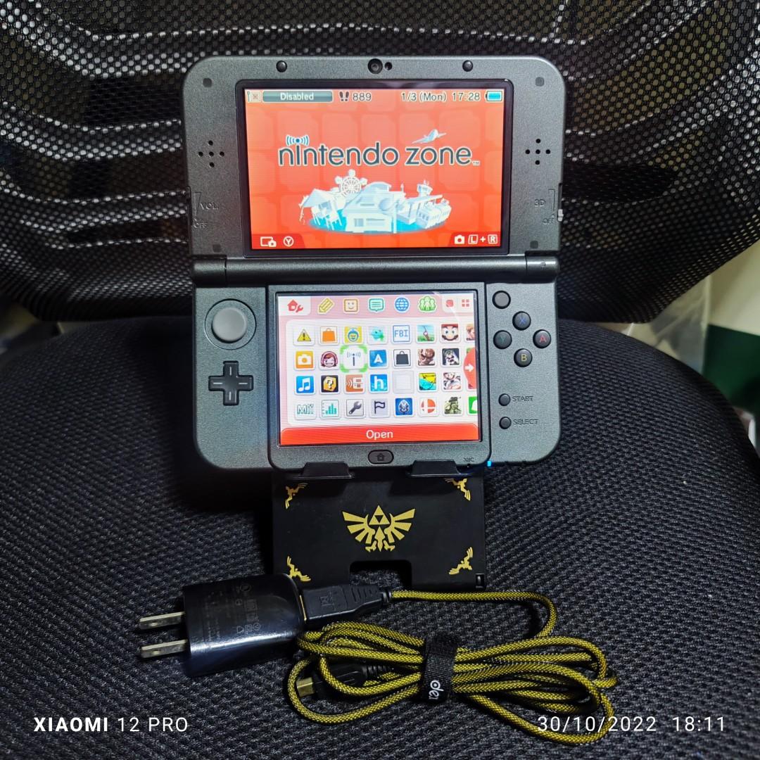 New 3ds xl Hyrule edition (IPS top screen) good as new, Video Gaming