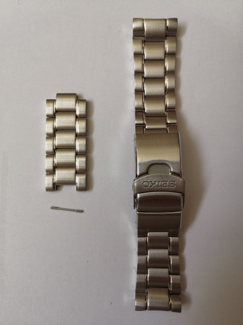 Original Seiko Turtle bracelet, Men's Fashion, Watches & Accessories,  Watches on Carousell