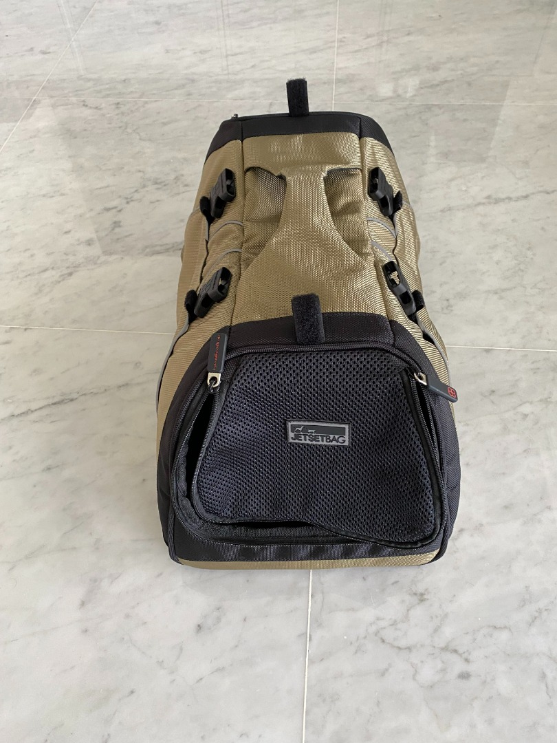 Jet setter top pet carrier