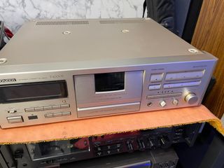 （分類：）位於 。 由 cbpor 提交（商品編號 1193621688，圖片 1）。簡介： 。