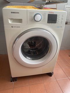 (Category: ) located in . Submitted by chanfan (Listing ID 1193639125, Image 1). Description: .