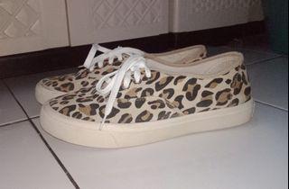Sepstu ruby ori size 38