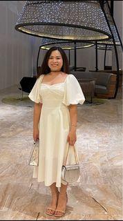 Size M off white dress
