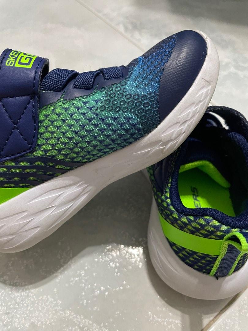 sketchers boys shoes