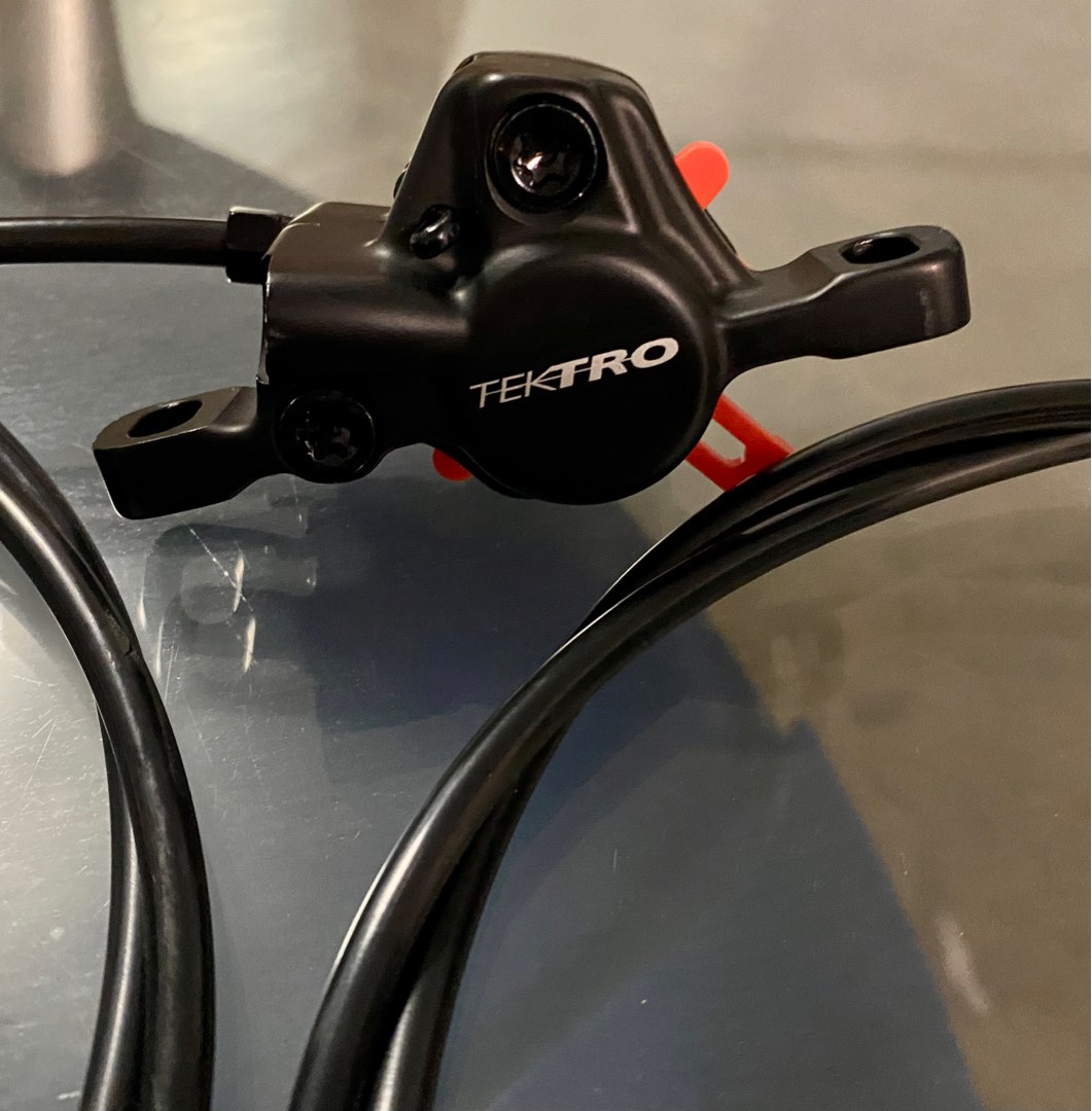 Tektro hydraulic brake set, Sports Equipment, Bicycles & Parts, Parts