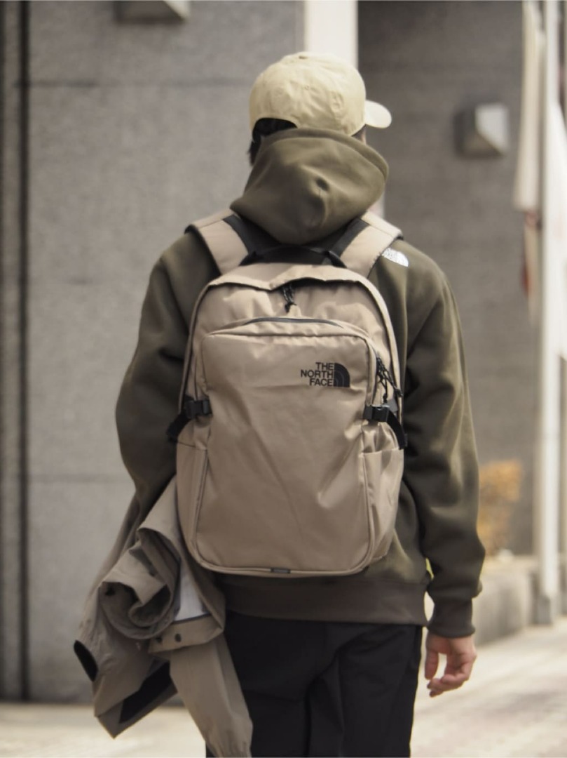 The Northface Boulder Daypack背囊🔥日本正品直送包運費🔥, 男裝, 袋