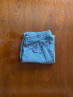 (Category: ) located in . Submitted by 4ngstyy (Listing ID 1193642310, Image 1). Description: .