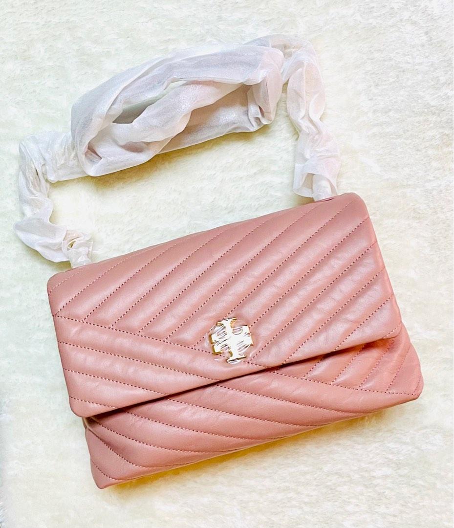 WHAT FITS IN MY TORY BURCH KIRA CHEVRON IN PINK MOON** + LOUIS