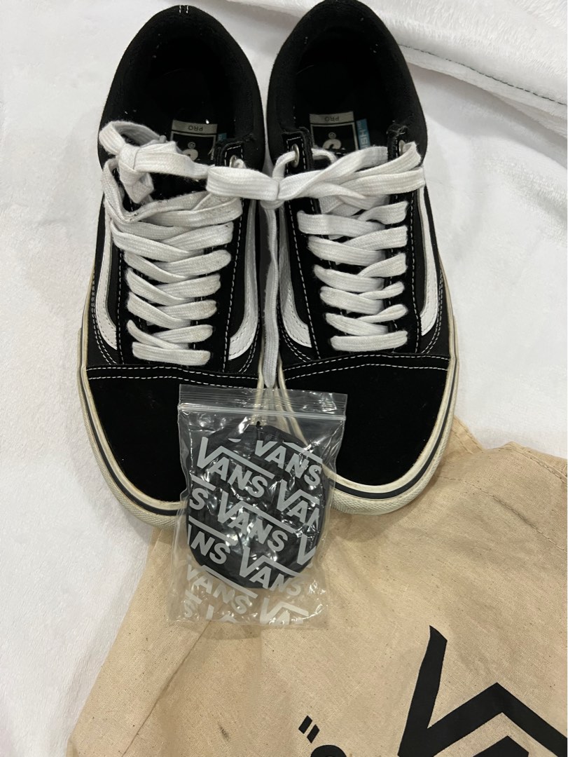 Vans ultracush pro Women s Fashion Footwear Sneakers on Carousell