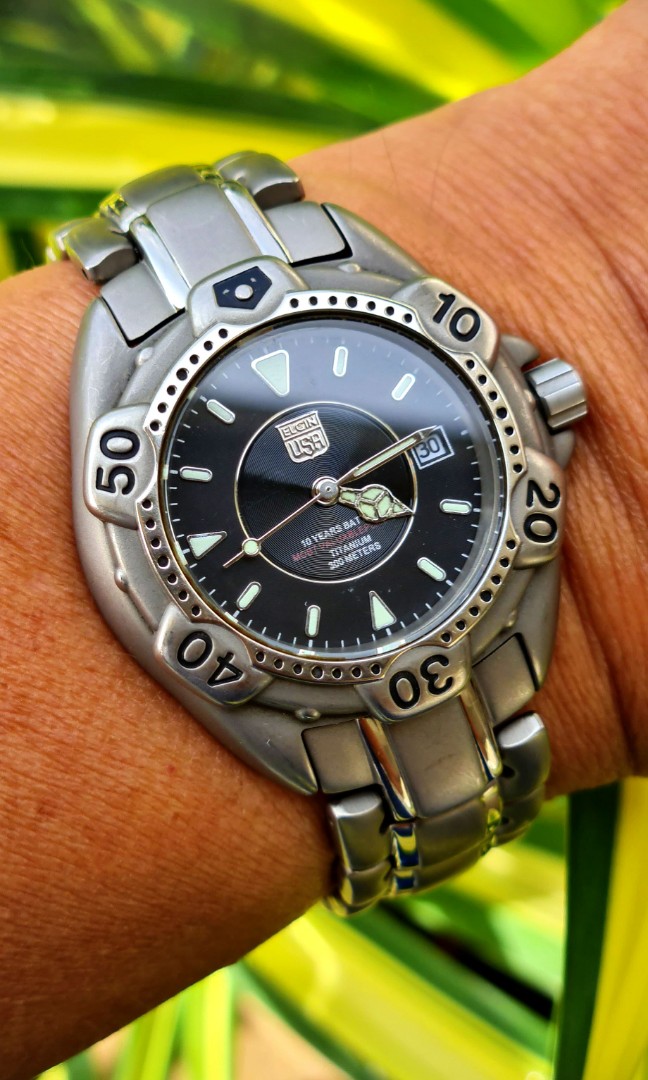 Elgin titanium watch hotsell