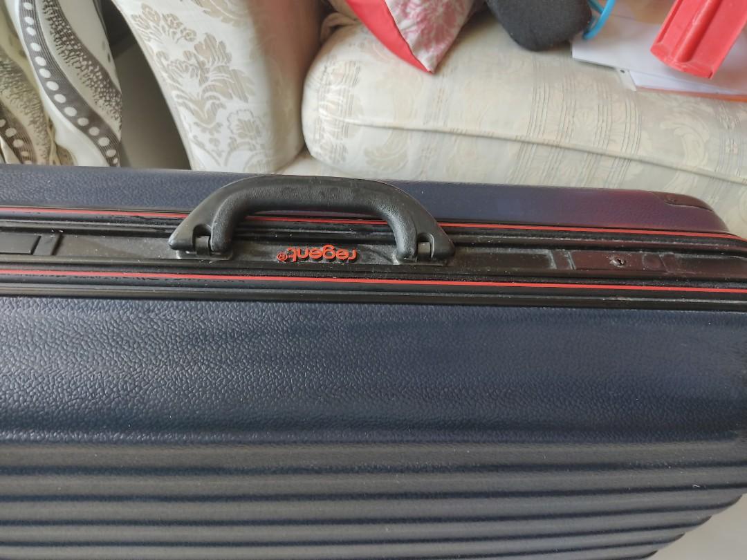 Vintage ,German Brand Regent, midsized luggage, Hobbies & Toys, Travel