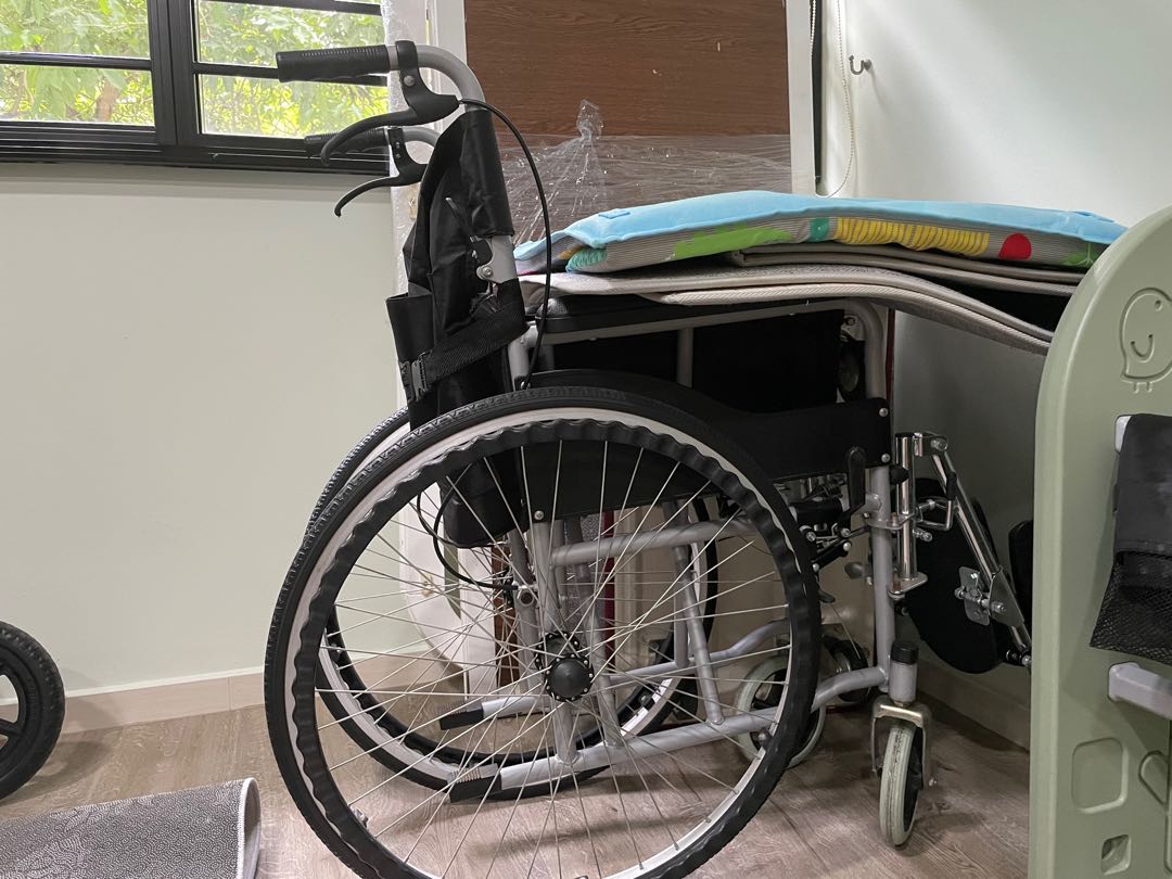 Wheelchair / mobility aid, Health & Nutrition, Assistive & Rehabilatory