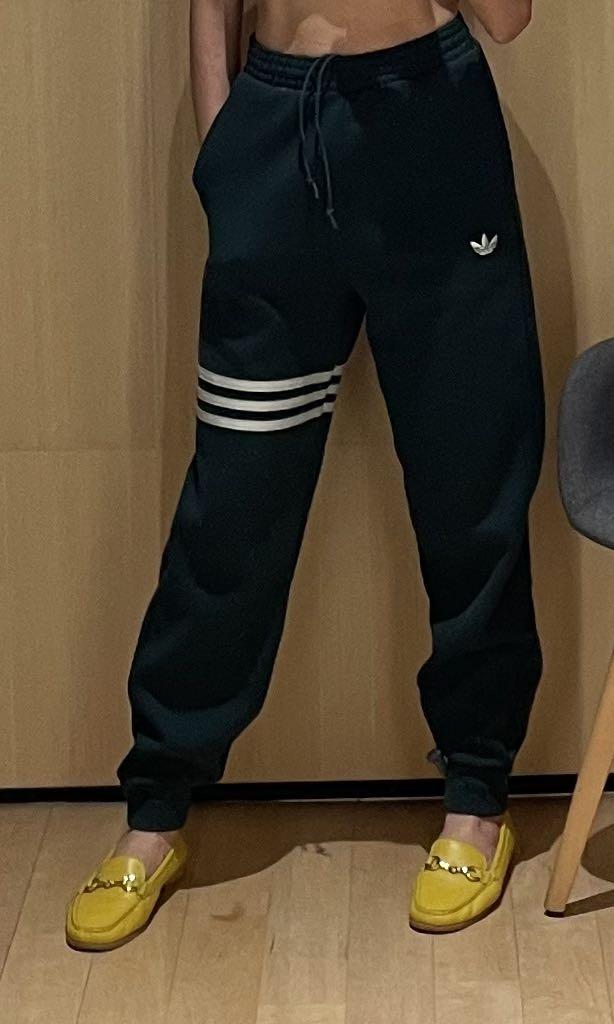 Adidas Original - ADICOLOR NEUCLASSICS JOGGERS (Fits XS), Women's Fashion,  Activewear on Carousell