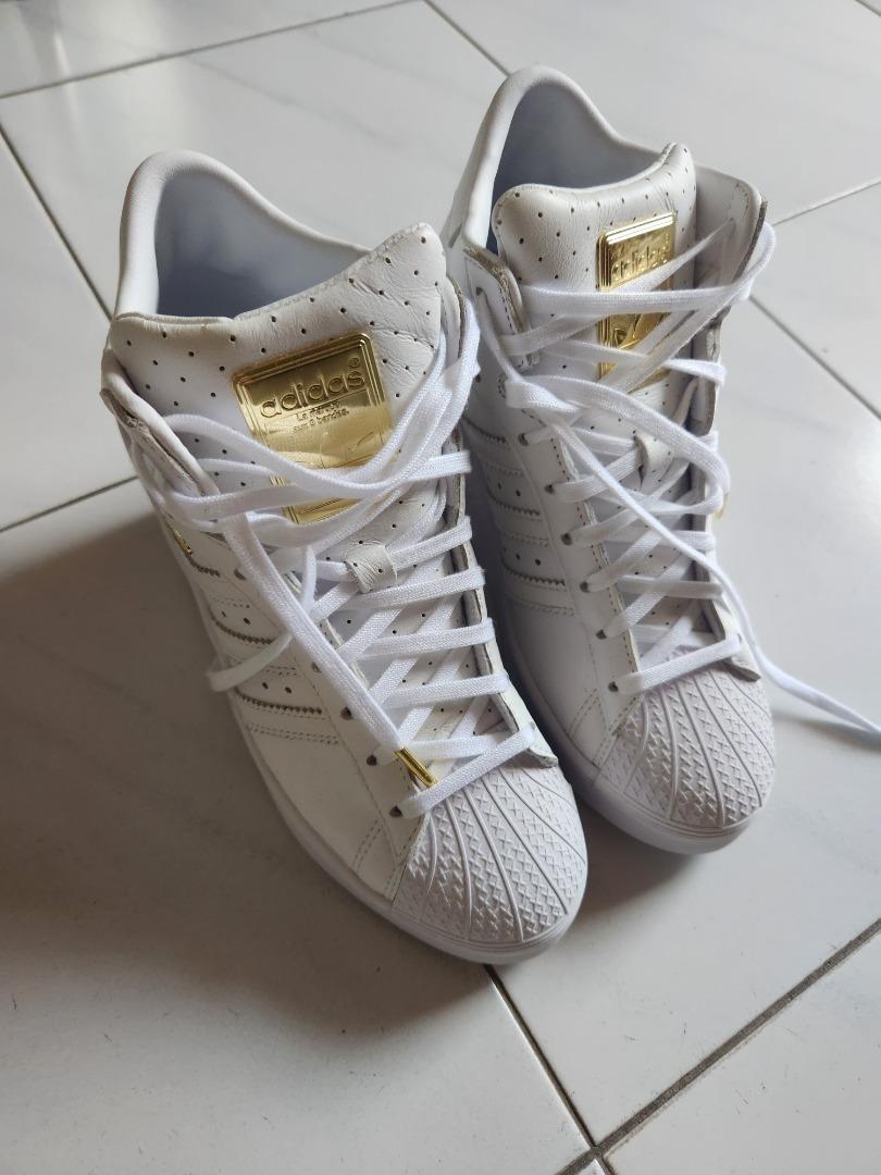 Adidas Originals Superstar Ellure White Gold Metallic FW3198 × 1, Women's  Fashion, Footwear, Sneakers on Carousell