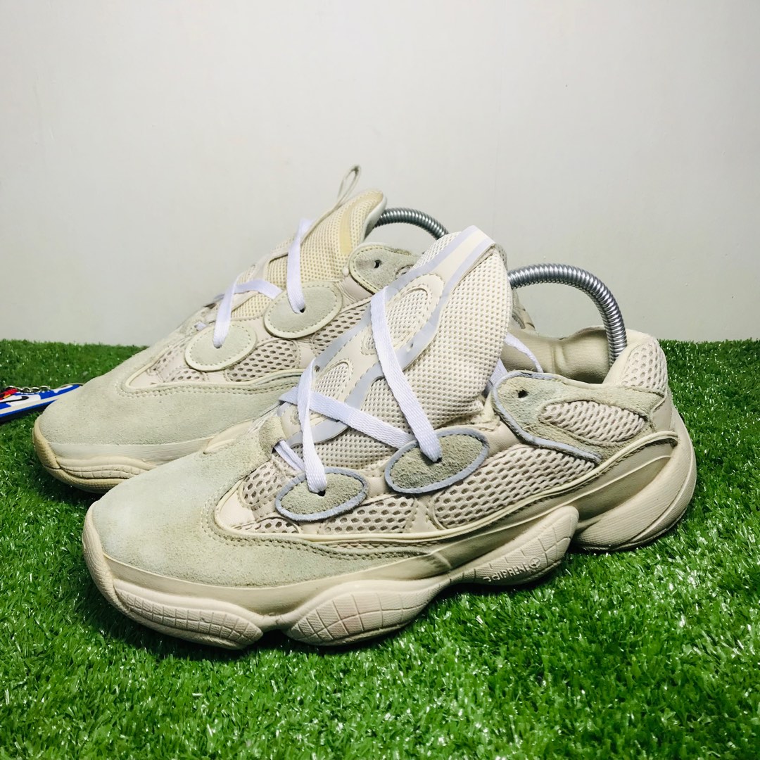 Yeezy 700 used online