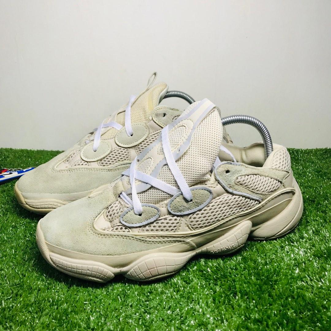 Yeezy blush 700 top