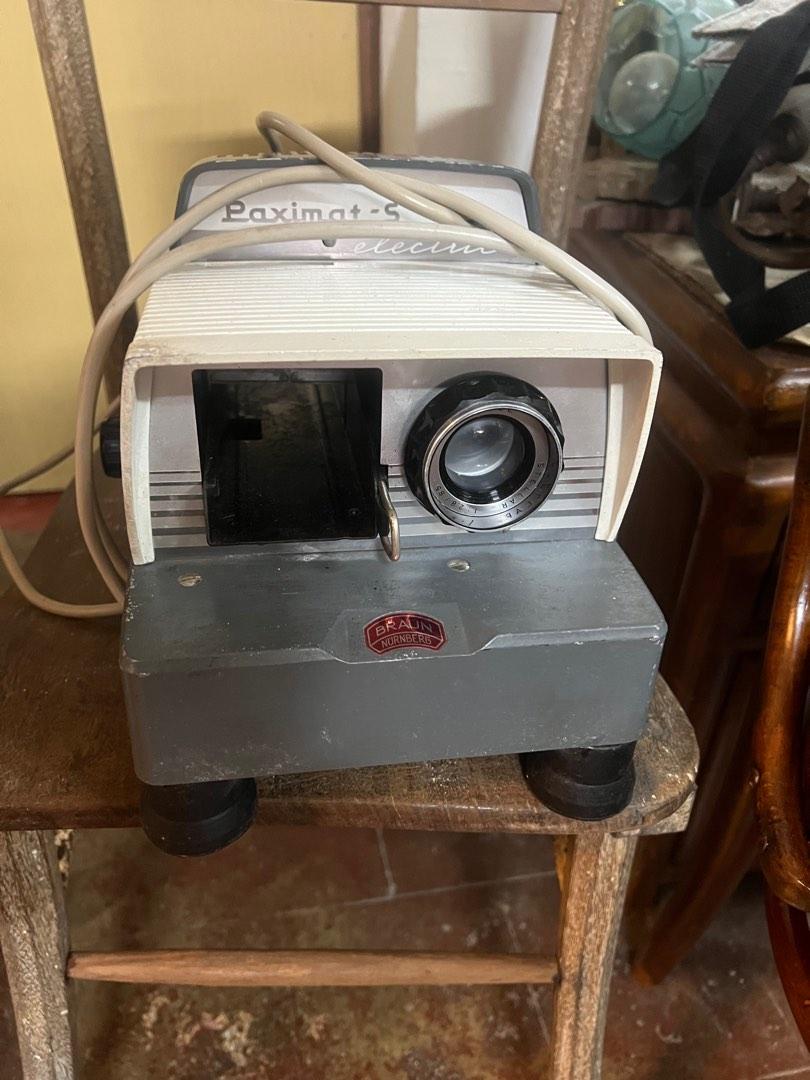 Antique vintage Braun Nurnberg PaximatS Electric 35mm Slide Projector