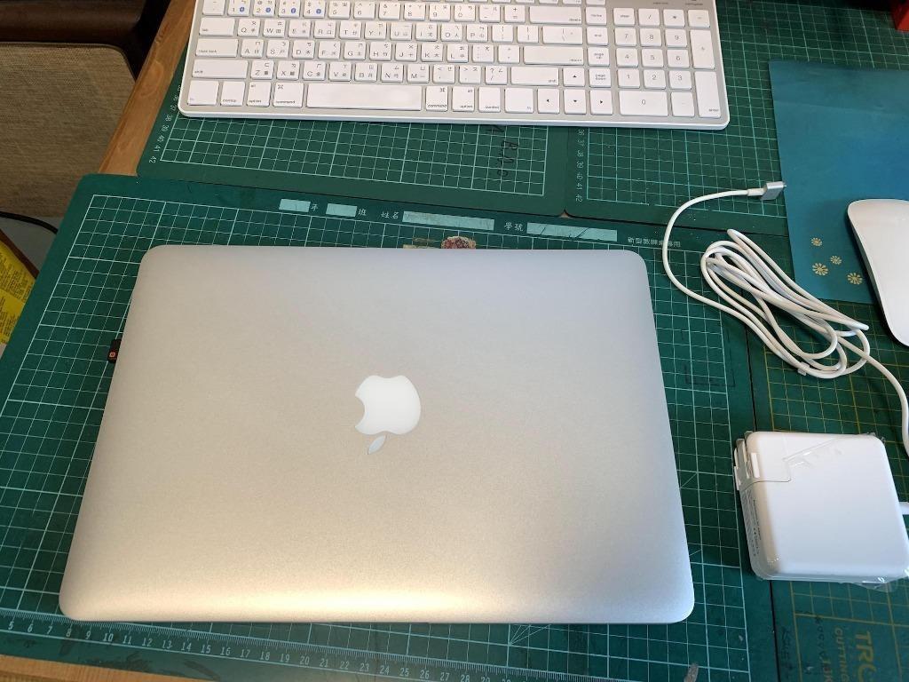 2016 Apple Macbook Pro 13, Retina, i5,16GB RAM, 1TB SSD, Magic滑鼠