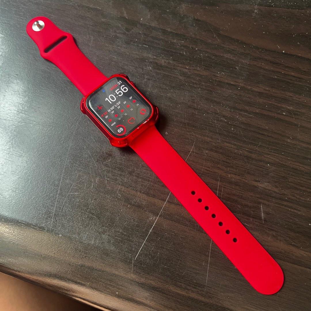 Apple Watch Series 8 45mm Product RED
