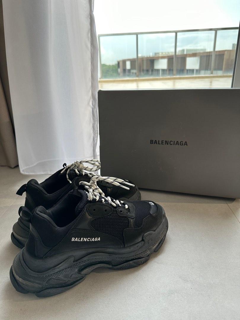balenciaga triple s 360 view