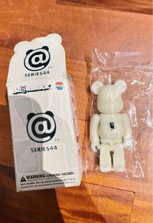（分類：）位於 。 由 secondhard___nnnn 提交（商品編號 1193960402，圖片 1）。簡介： 。