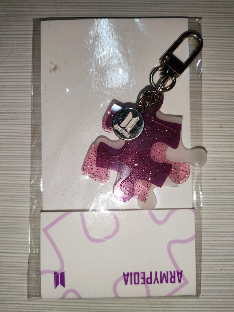 Armypedia keychain shop