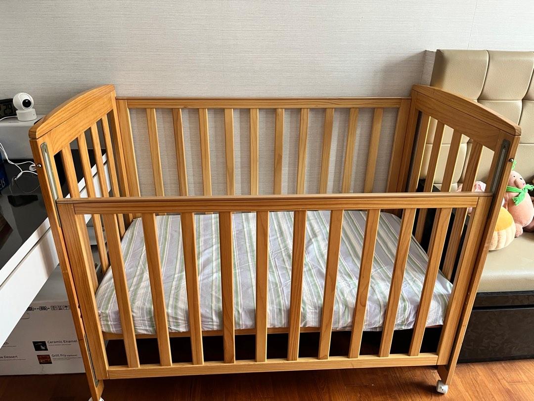 Childcare Sussex convertible cot and toddler bed, Babies & Kids, Baby