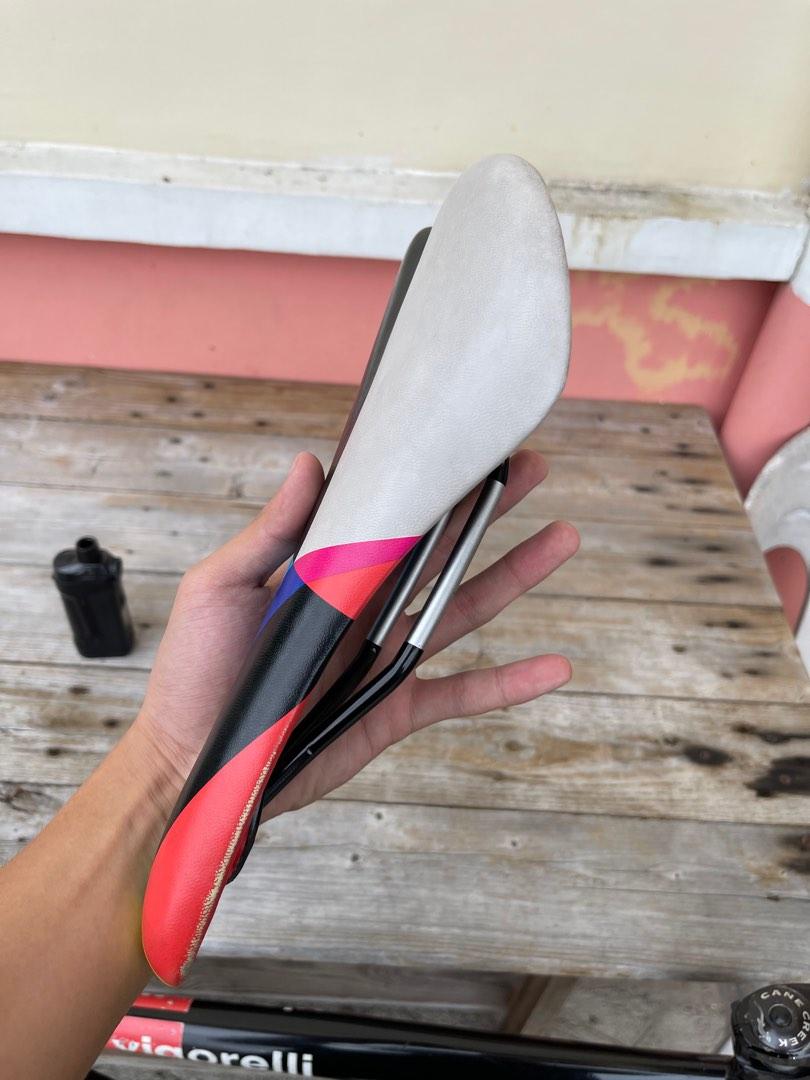 cinelli scatto saddle
