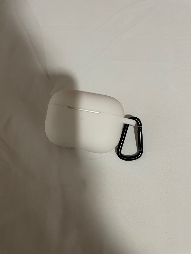 ESR airpods pro case, Audio, Earphones on Carousell