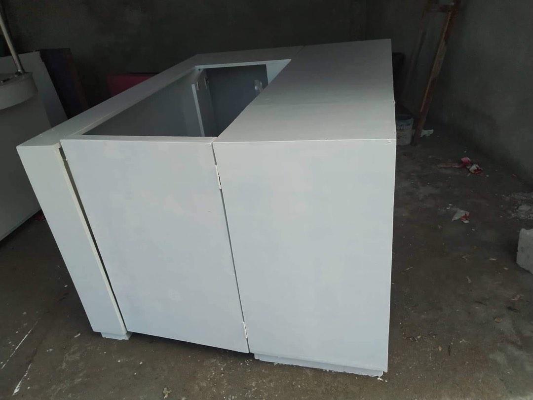 Food Cart or kiosk (Category: Food Organization & Storage) located in Santa Rosa. Submitted by bookishcase (Listing ID 1193791149, Image 2). Description: .