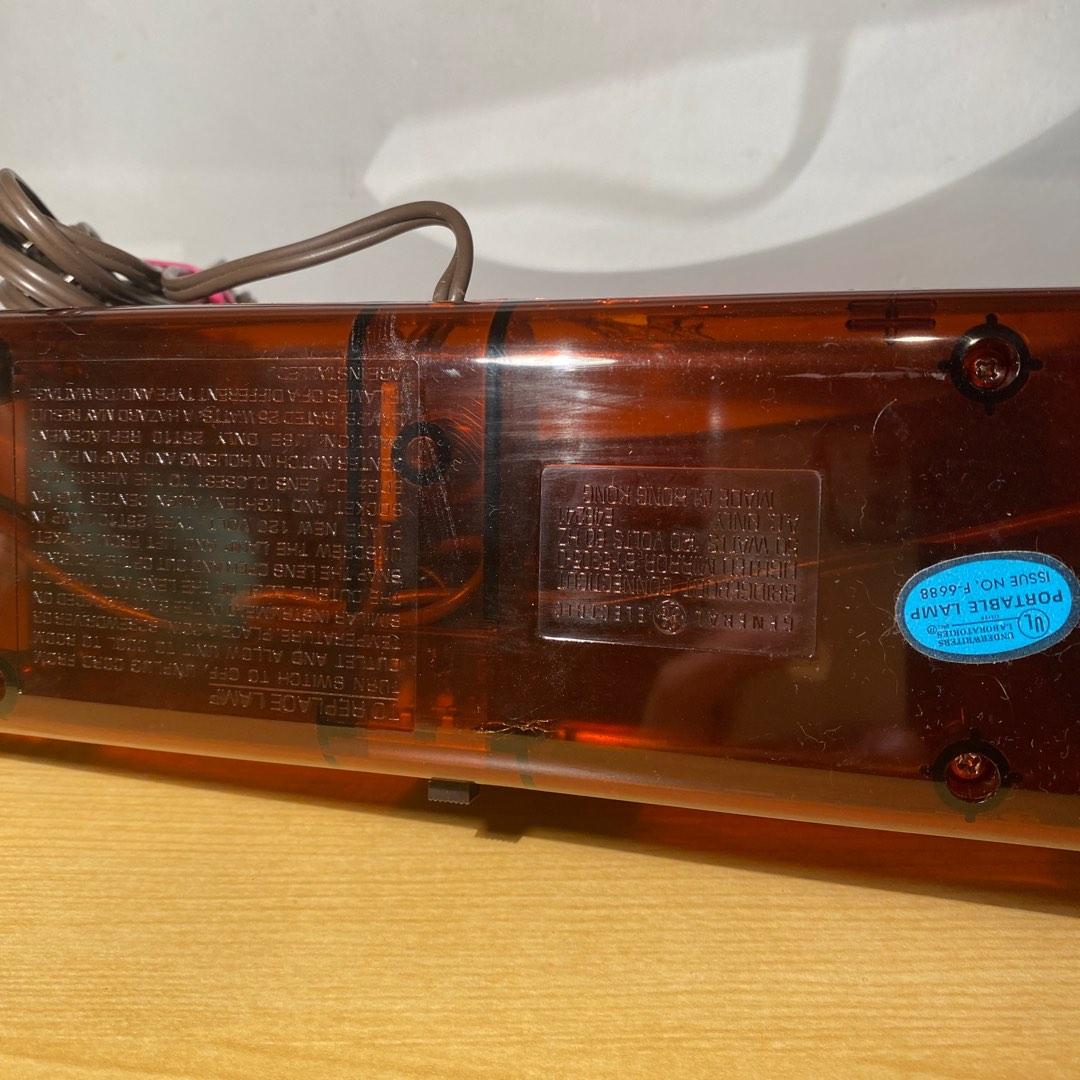 GE General Electric the looking glass Make up Mirror with Light