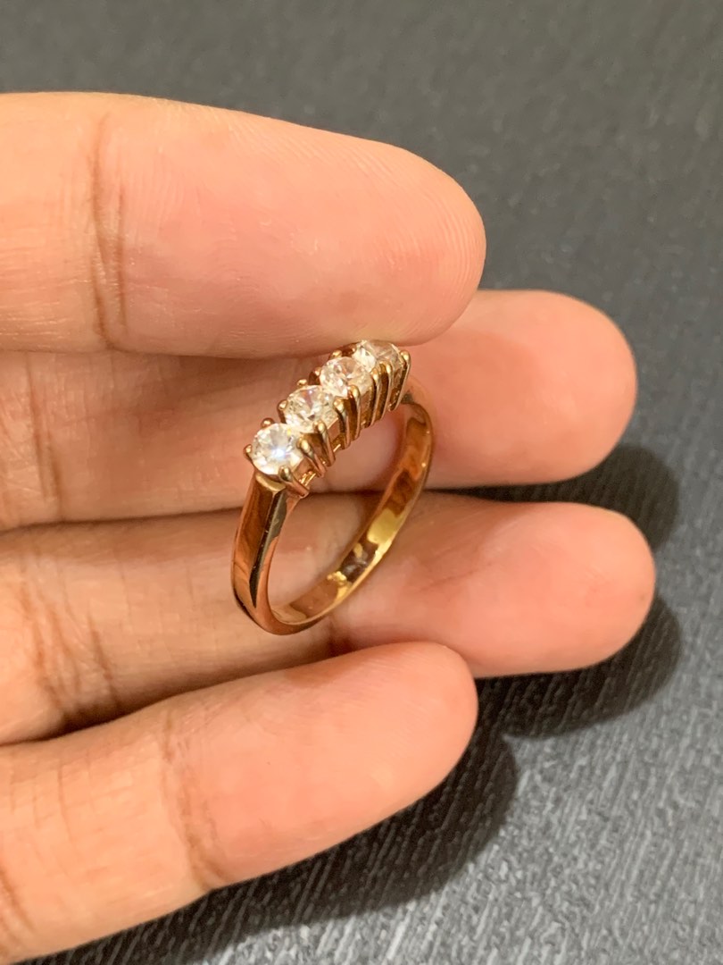 Gold tone mark Korea ring