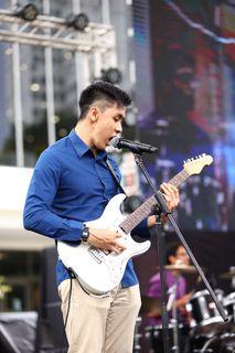 Guitar Lessons (West) (Electric/Acoustic/Ukulele)