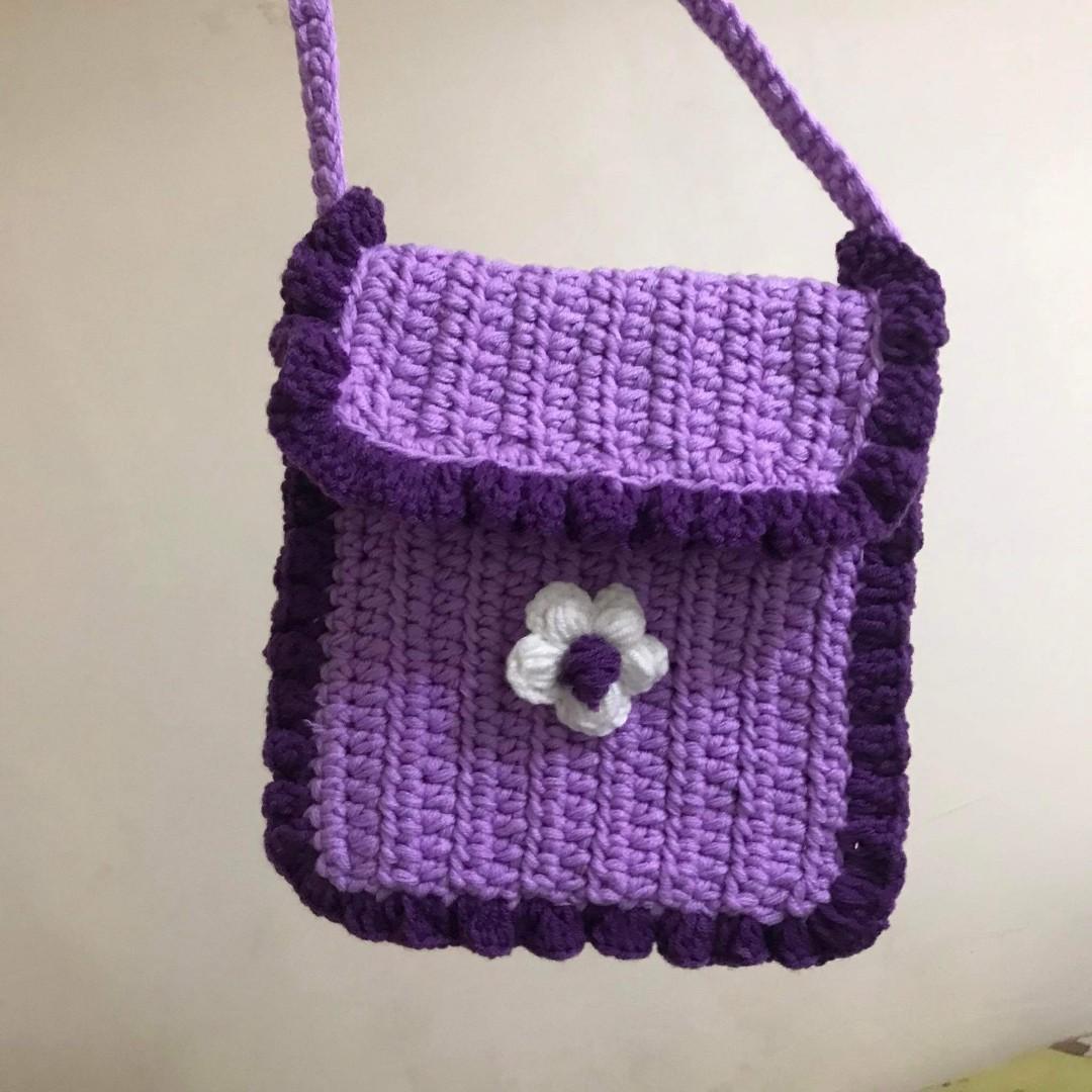 Crochet sling hotsell bag design